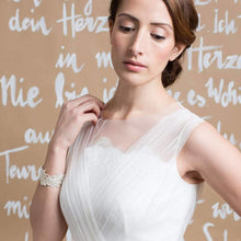 Laden Sie das Bild in den Galerie-Viewer, Armspange Nottingham Heritage Collection (narrow) in Silber