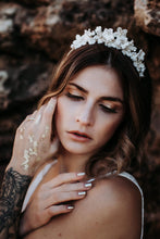 Laden Sie das Bild in den Galerie-Viewer, Headpiece "Bella"
