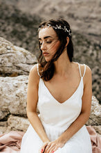 Laden Sie das Bild in den Galerie-Viewer, Coco Headpiece